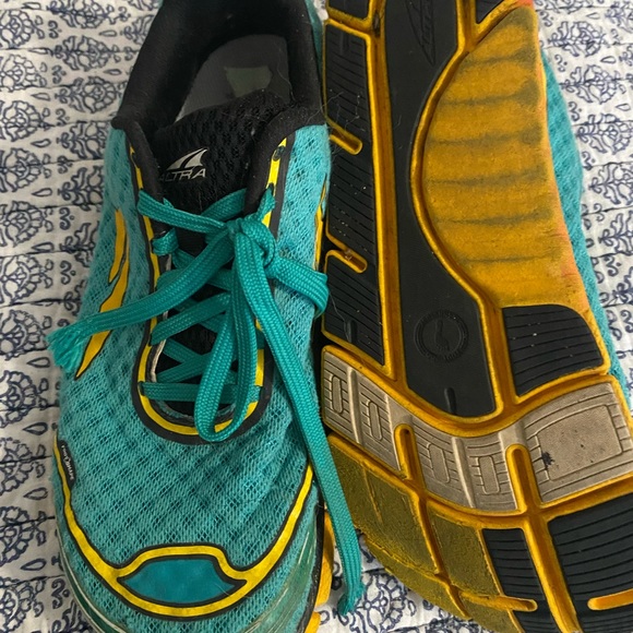 ALTRA Torin 2.0 A2534-2 Blue Yellow Comfort Running Shoes WOMENS 9 zero Drop - Picture 3 of 9